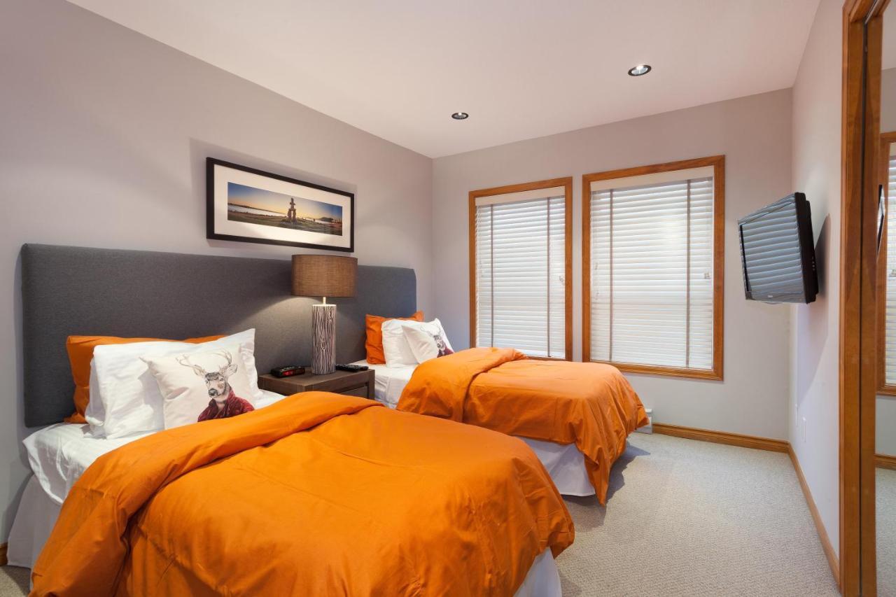 Painted Cliff 11 | Dog Friendly! Ski-In Ski-Out Benchlands Townhome W/ Hot Tub & Fireplace Whistler Exterior foto